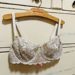 Sale! ISAAC MIZRAHI Ivory Lace Bralette